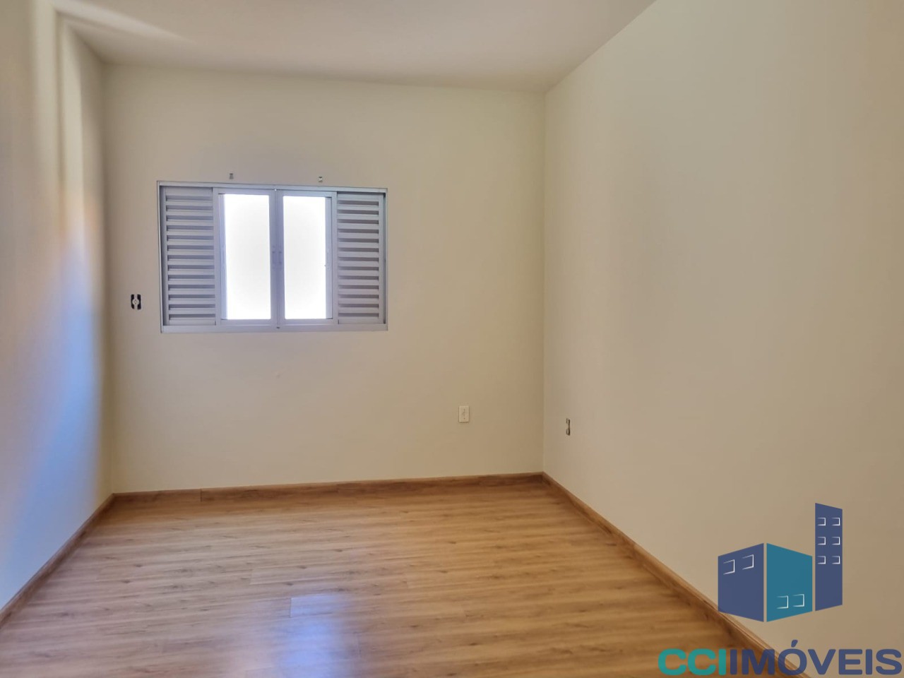 Casa à venda com 3 quartos, 180m² - Foto 9