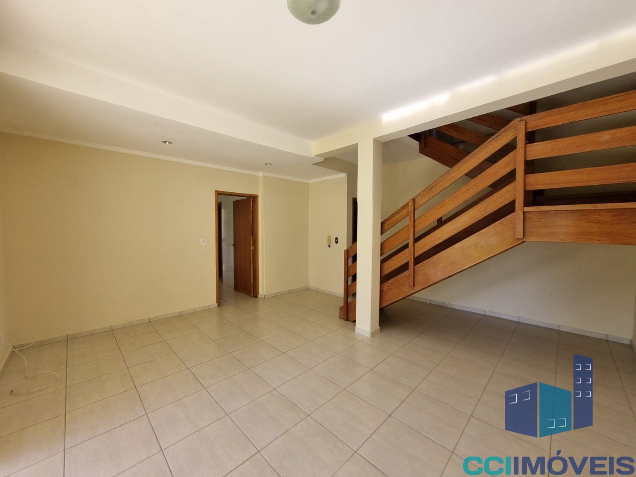 Casa à venda com 3 quartos, 180m² - Foto 6