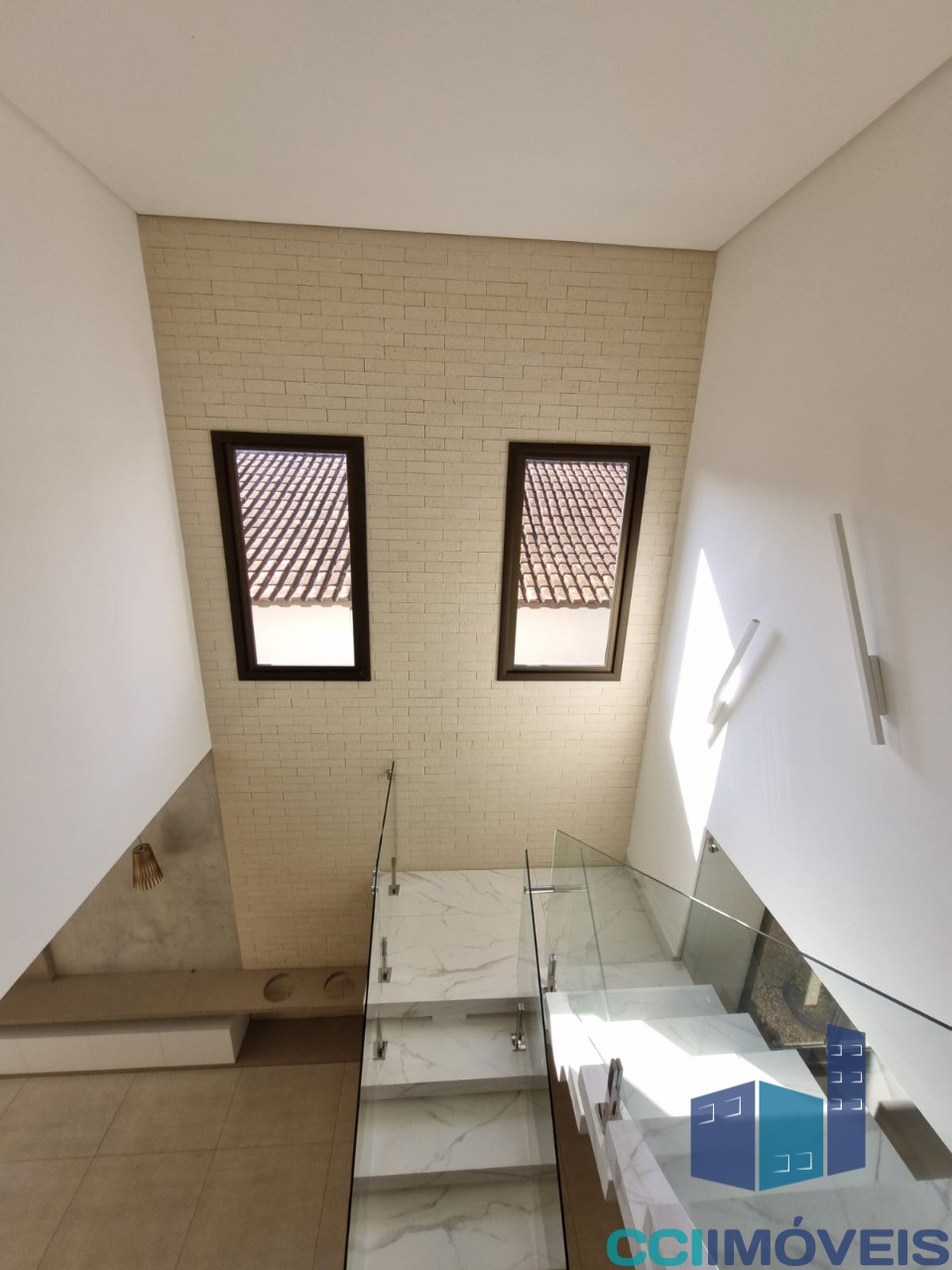 Casa à venda com 4 quartos, 283m² - Foto 6