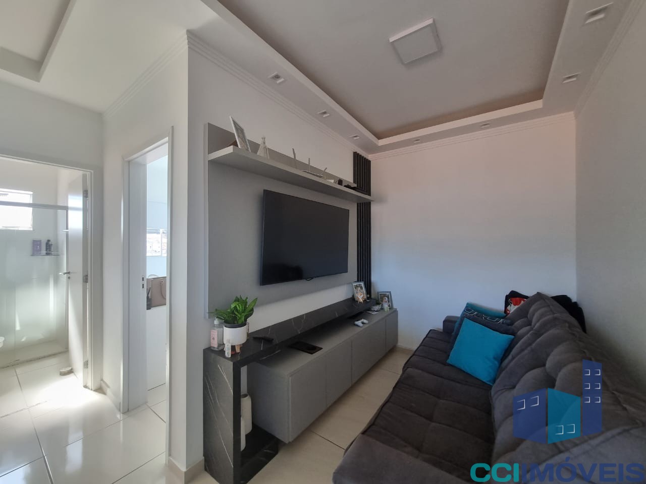 Apartamento à venda com 2 quartos, 1m² - Foto 2