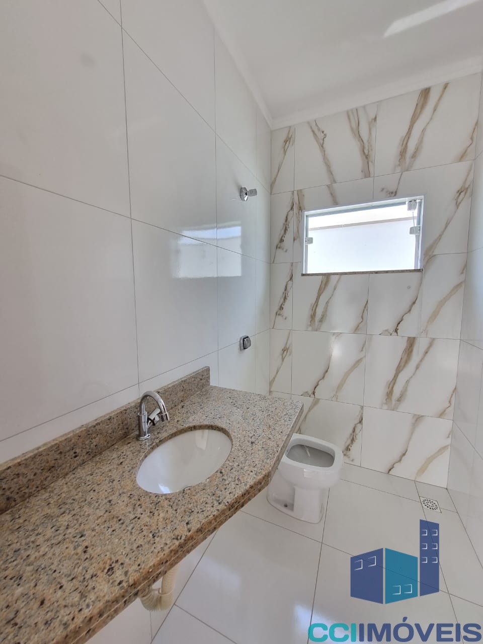 Casa à venda com 4 quartos, 170m² - Foto 10