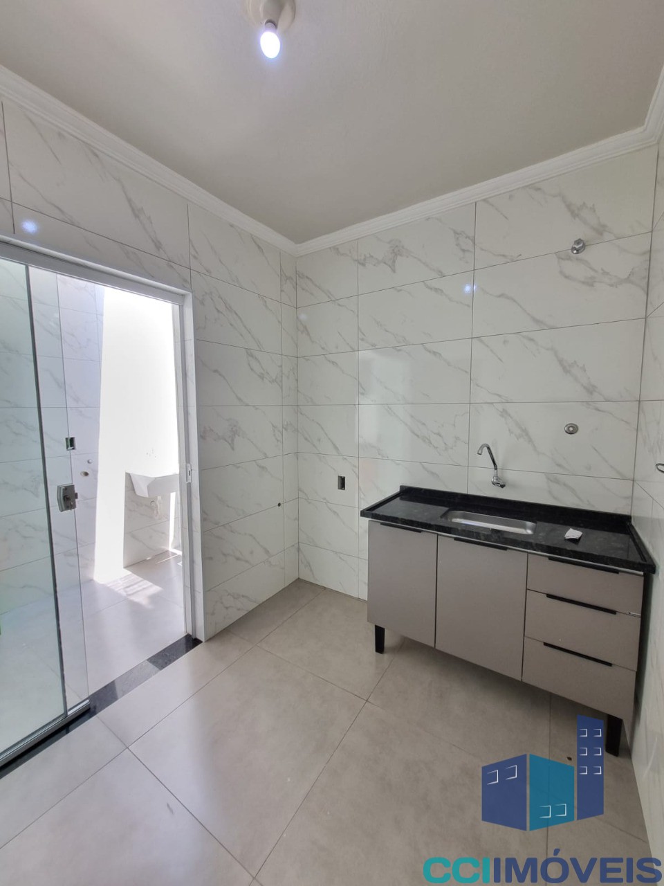 Apartamento à venda e aluguel com 2 quartos, 70m² - Foto 4