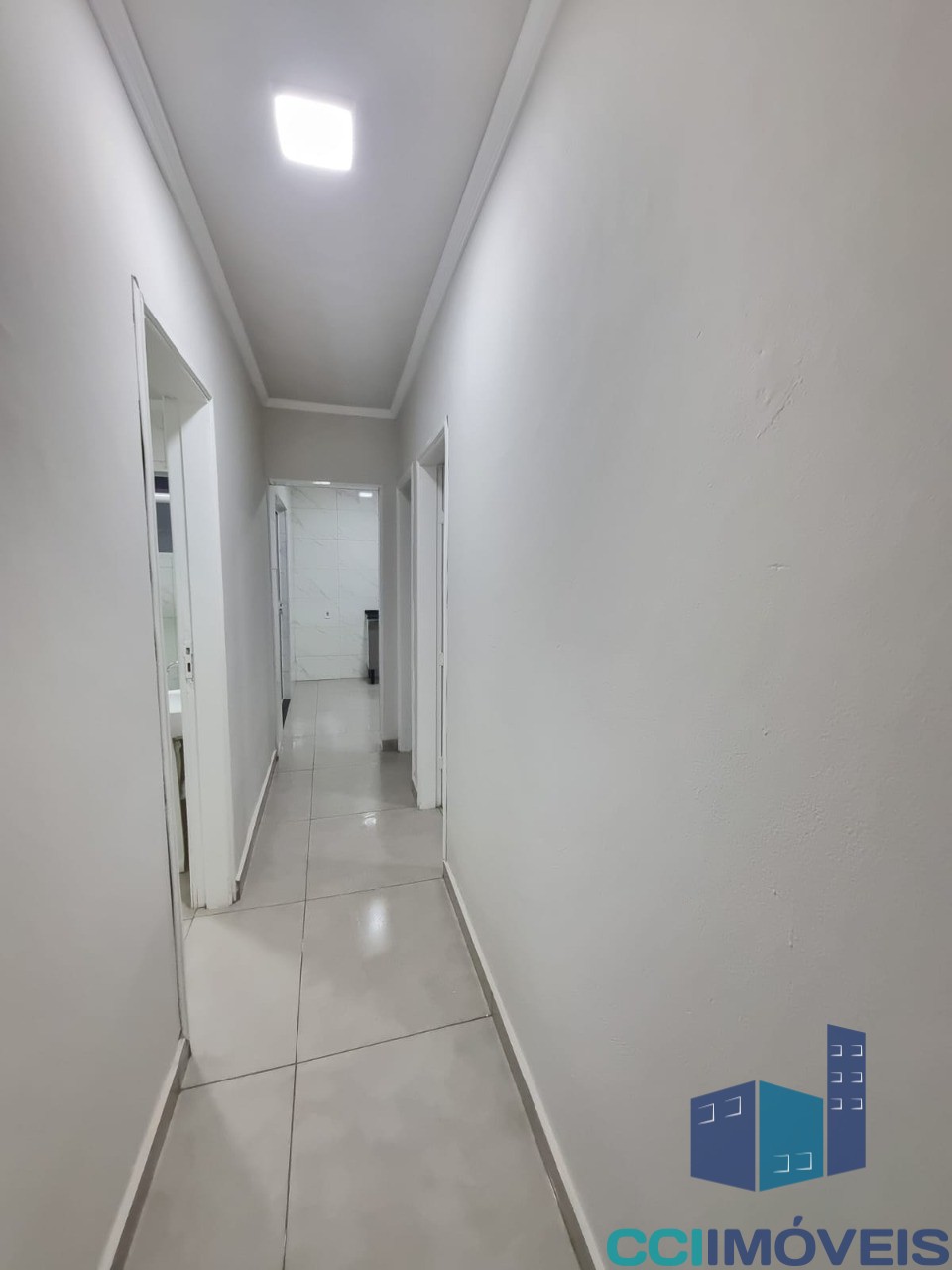 Apartamento à venda e aluguel com 2 quartos, 70m² - Foto 3