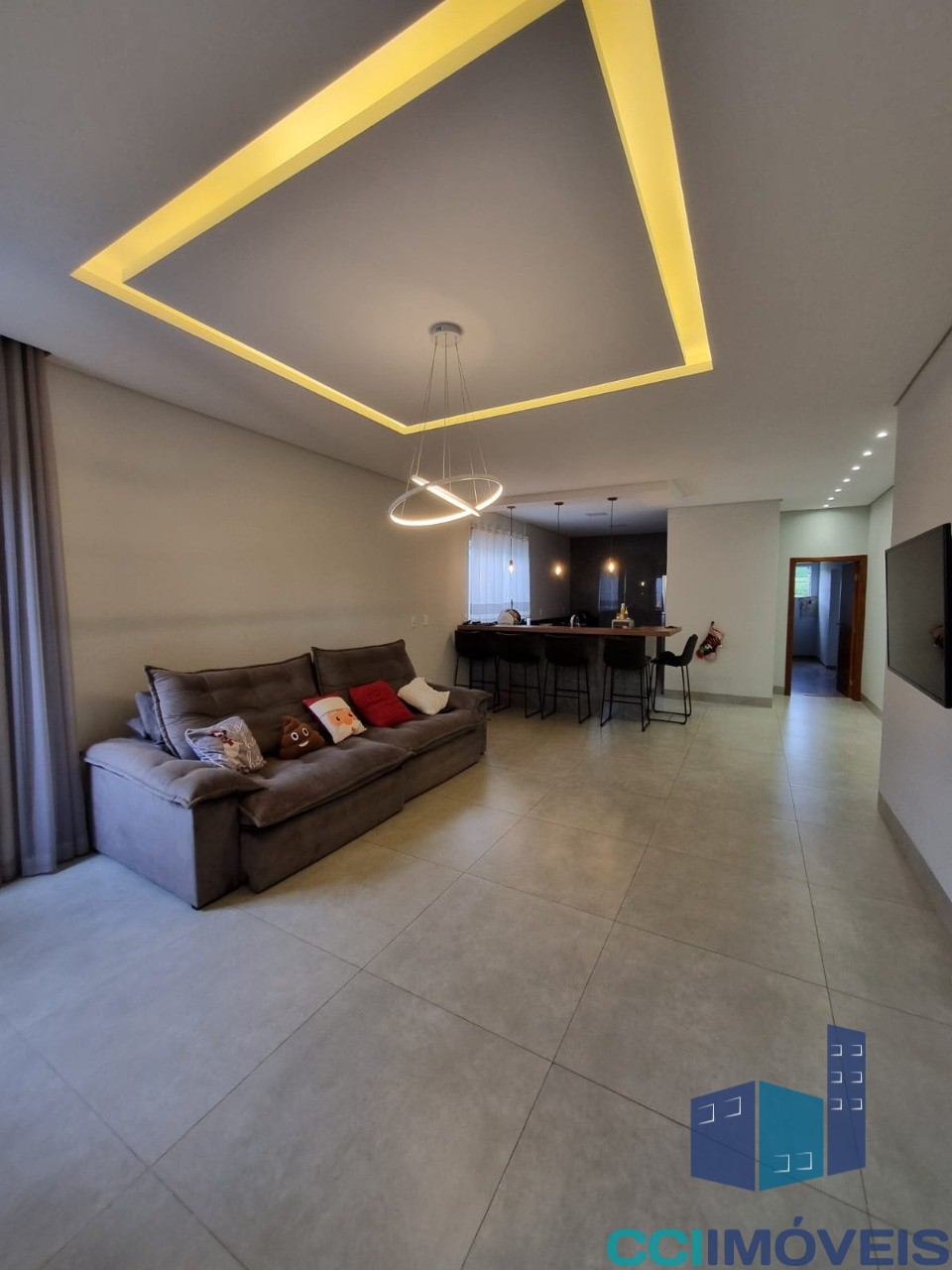 Casa à venda com 3 quartos, 180m² - Foto 9