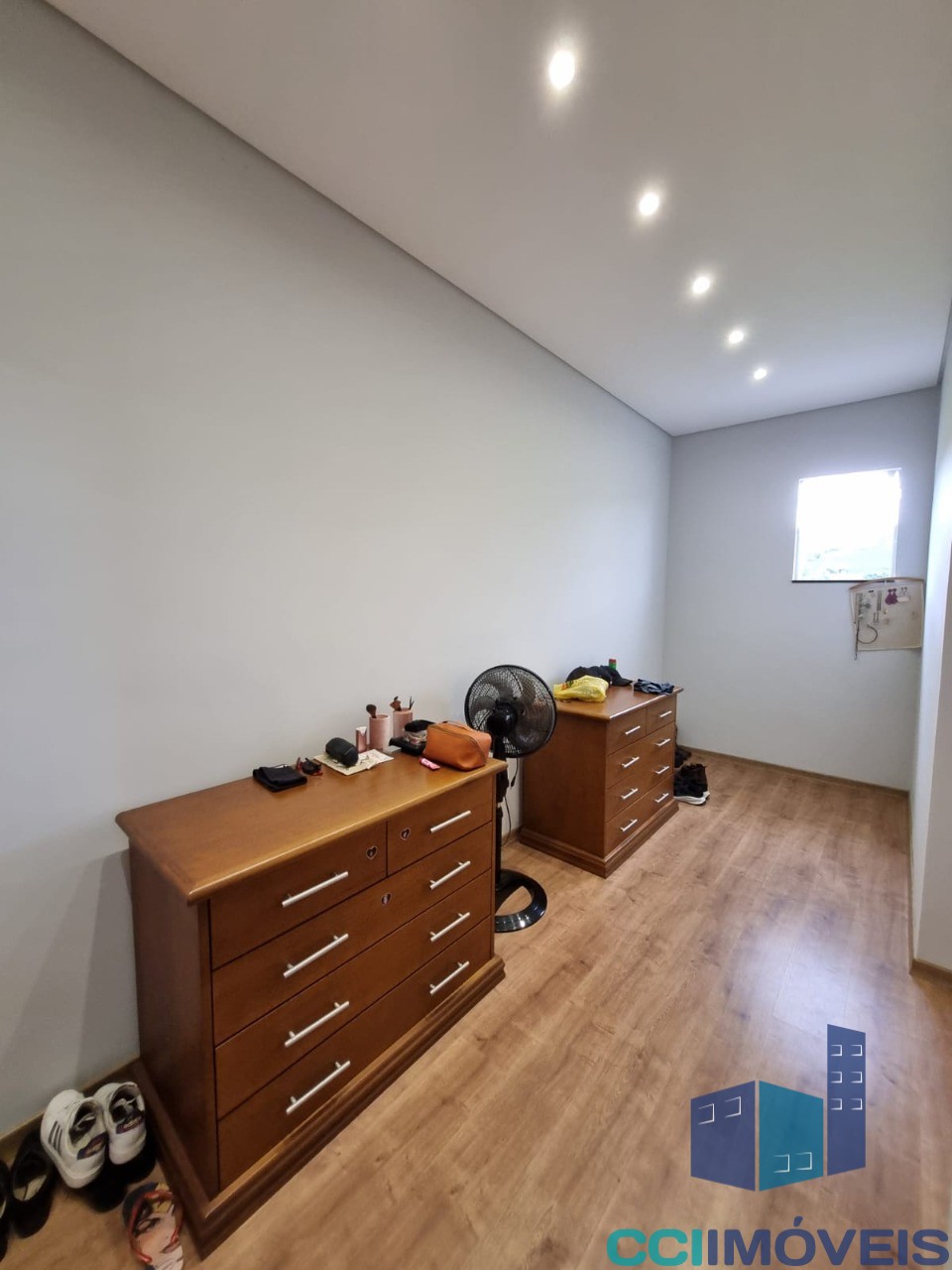 Casa à venda com 3 quartos, 180m² - Foto 6