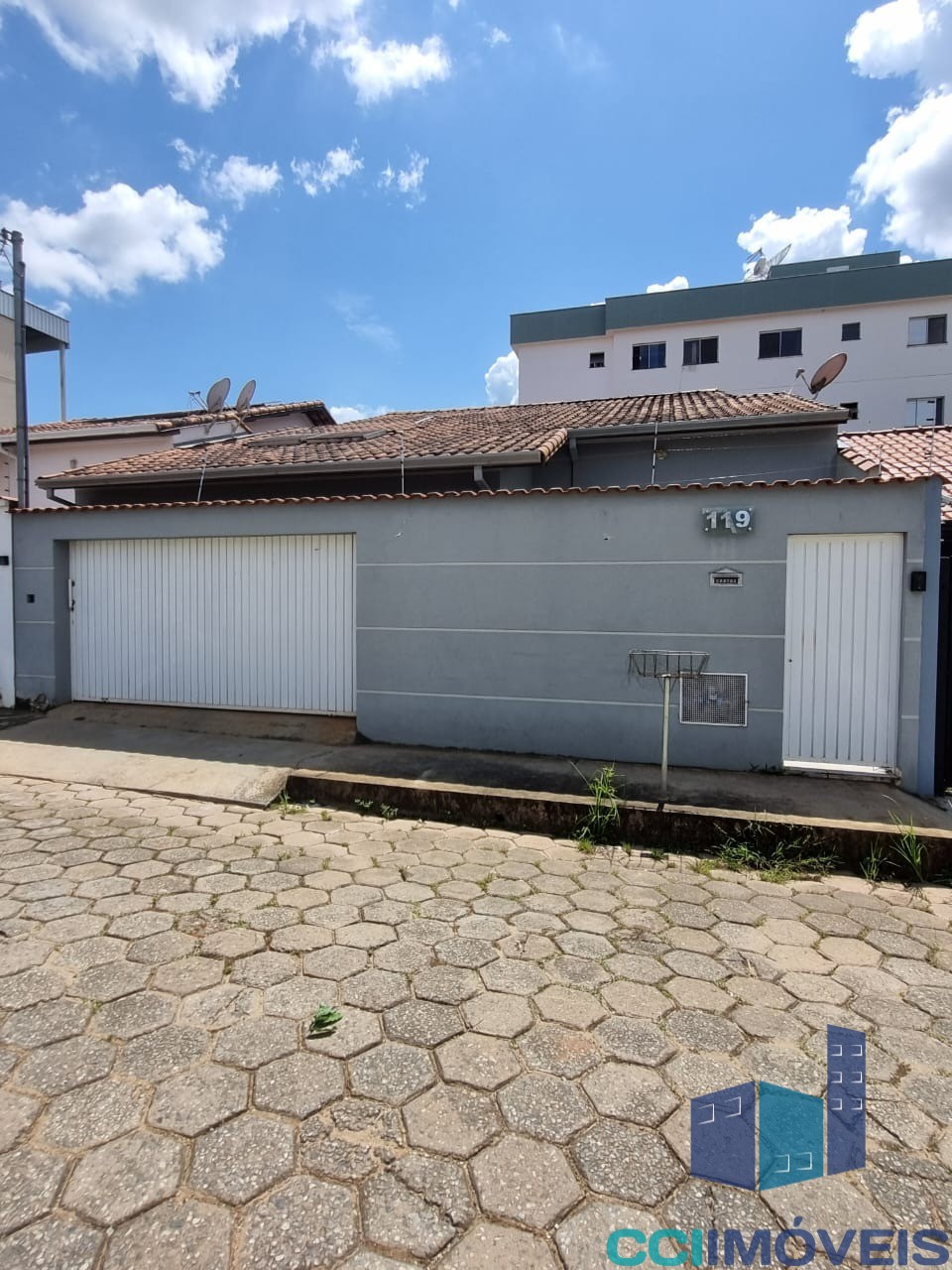 Casa, 3 quartos - Foto 1