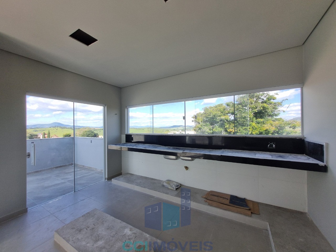Apartamento, 3 quartos, 150 m² - Foto 2