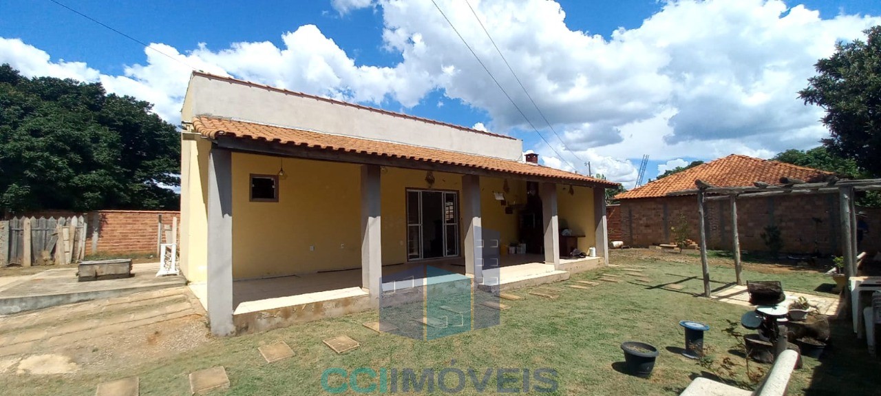 Chácara, 2 quartos, 600 m² - Foto 1