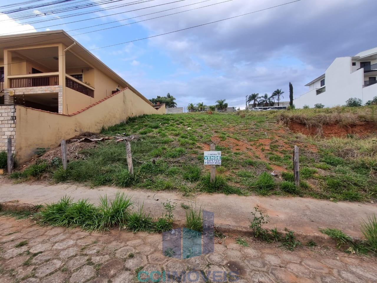 Terreno, 313 m² - Foto 1