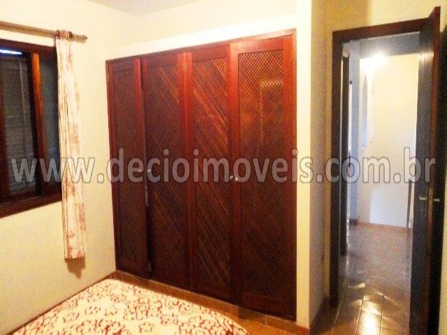 Casa à venda com 5 quartos, 345m² - Foto 10