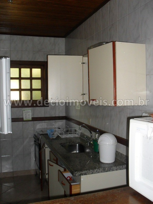 Casa à venda com 3 quartos, 650m² - Foto 19