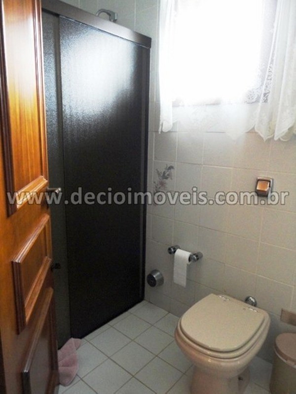 Sobrado à venda com 2 quartos, 920m² - Foto 9