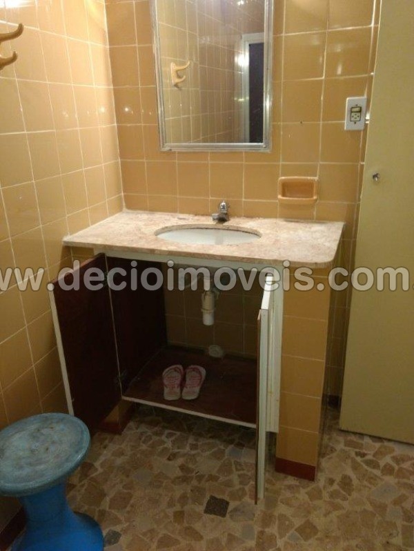 Casa à venda com 3 quartos, 200m² - Foto 5