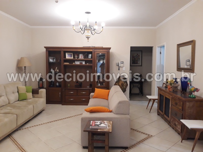 Casa à venda com 3 quartos, 400m² - Foto 3