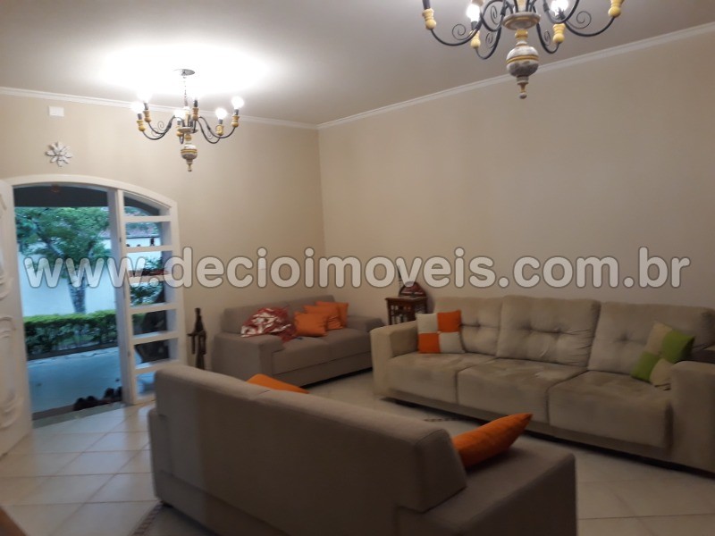 Casa à venda com 3 quartos, 400m² - Foto 5