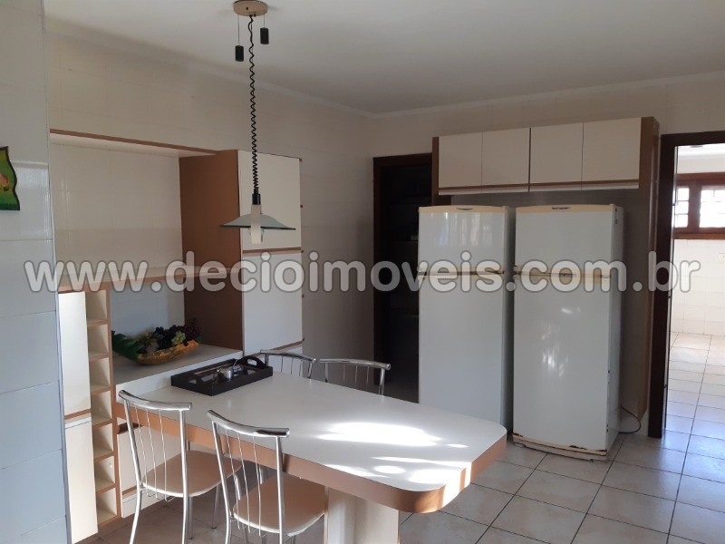 Sobrado à venda com 5 quartos, 750m² - Foto 11