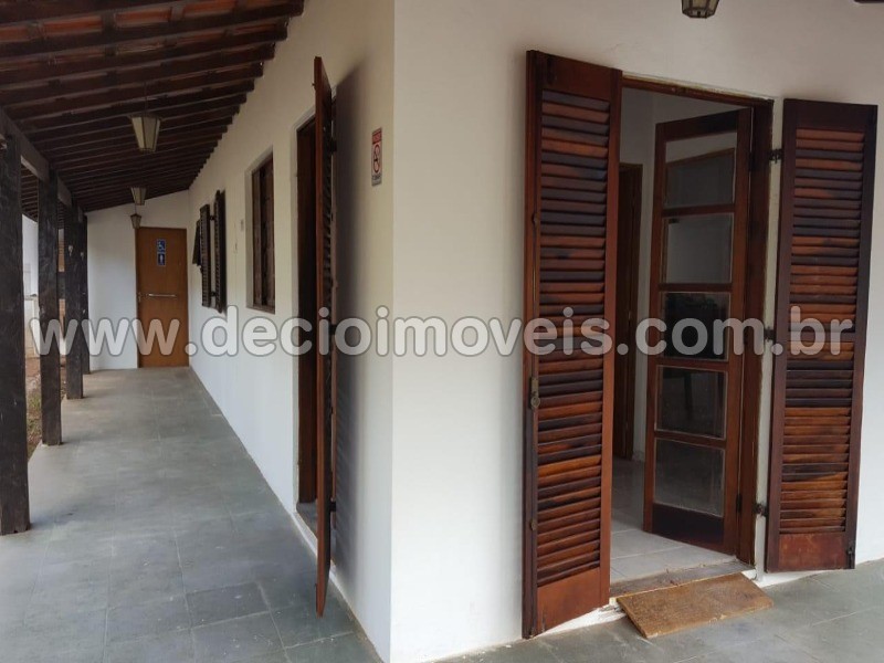 Casa à venda com 3 quartos, 148m² - Foto 11