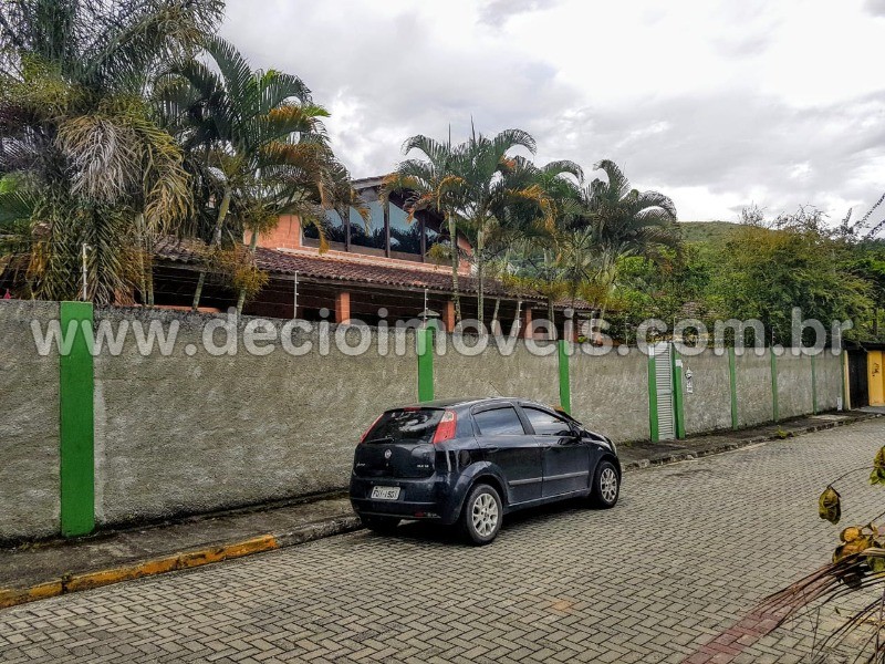 Casa à venda com 3 quartos, 205m² - Foto 20