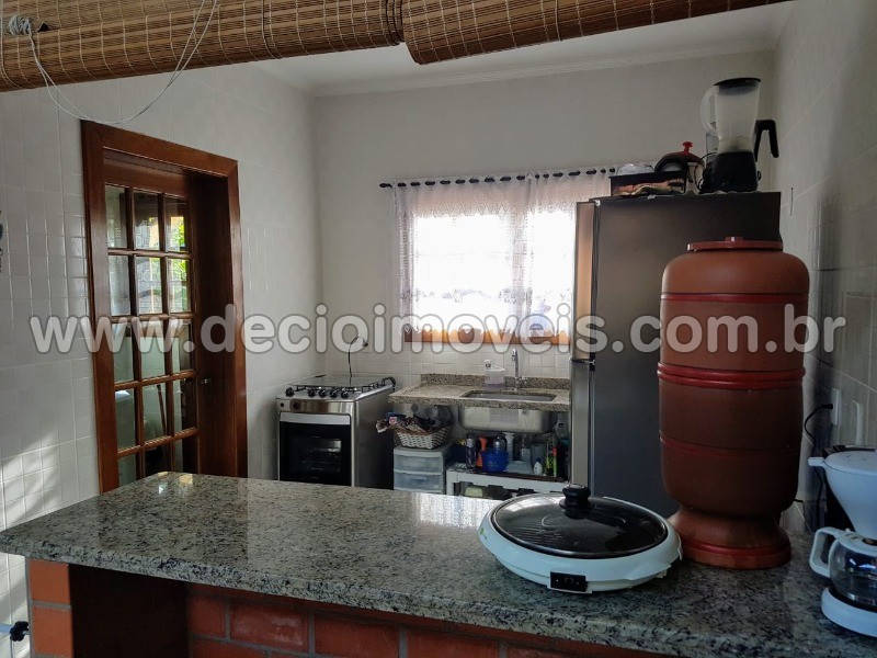 Casa à venda com 3 quartos, 205m² - Foto 24