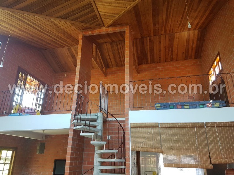 Casa à venda com 3 quartos, 205m² - Foto 27