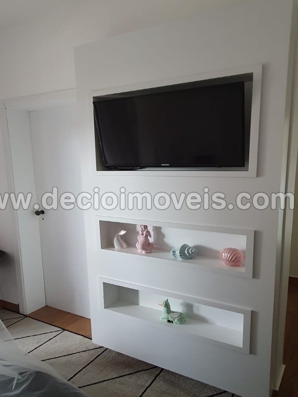 Casa à venda com 5 quartos, 312m² - Foto 14