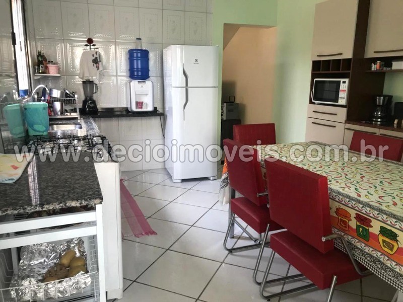 Sobrado à venda com 2 quartos, 150m² - Foto 12