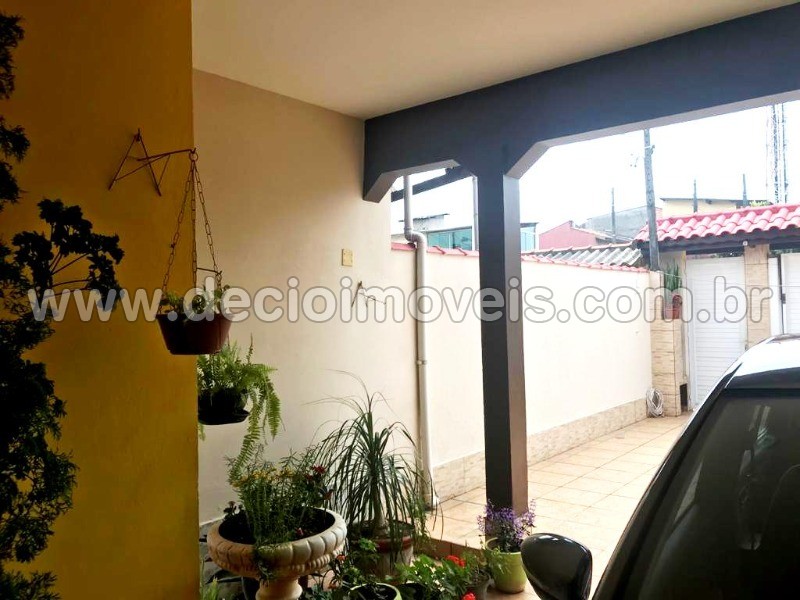 Sobrado à venda com 2 quartos, 150m² - Foto 3