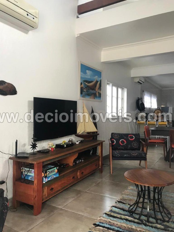 Casa de Condomínio à venda com 3 quartos, 548m² - Foto 33