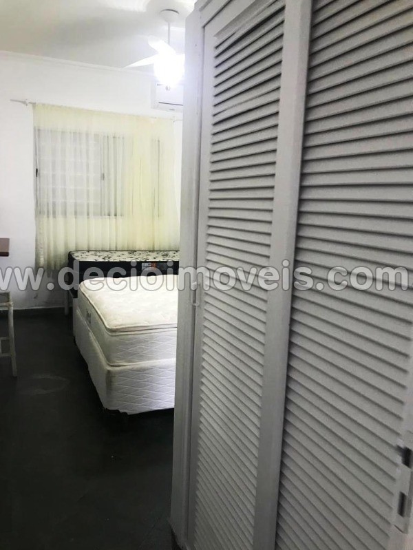 Casa de Condomínio à venda com 3 quartos, 548m² - Foto 32