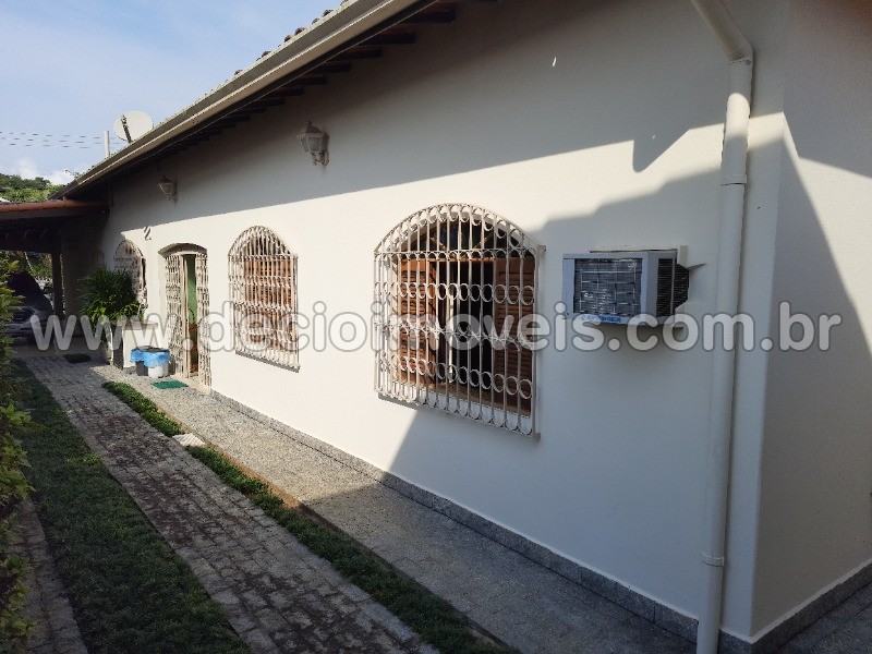 Casa à venda com 4 quartos, 389m² - Foto 16