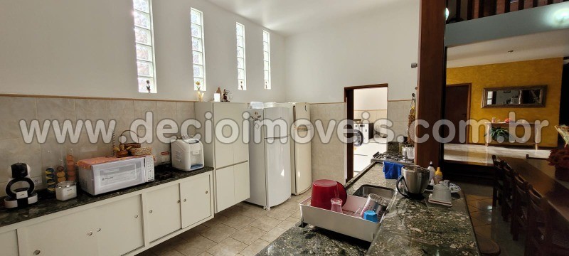 Sobrado à venda com 5 quartos, 270m² - Foto 20