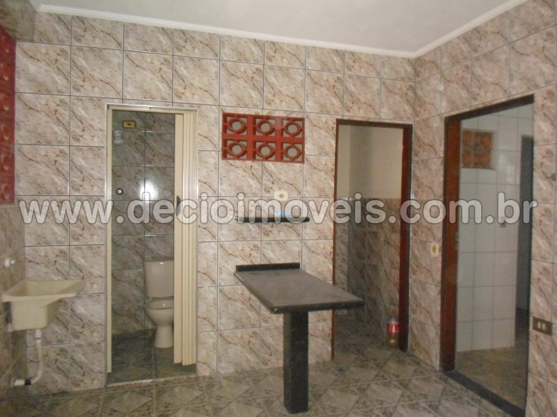 Casa à venda com 4 quartos, 238m² - Foto 11