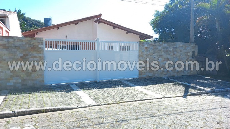 Casa para alugar com 2 quartos, 102m² - Foto 1