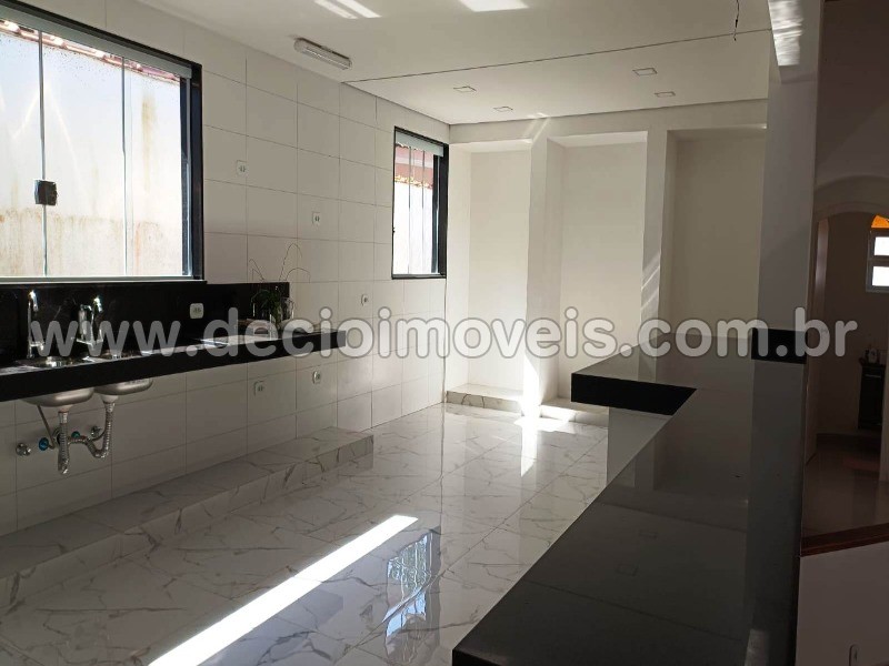 Casa à venda com 5 quartos, 600m² - Foto 30