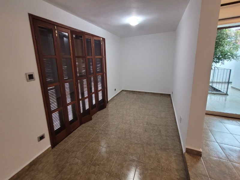 Casa à venda com 3 quartos, 387m² - Foto 35