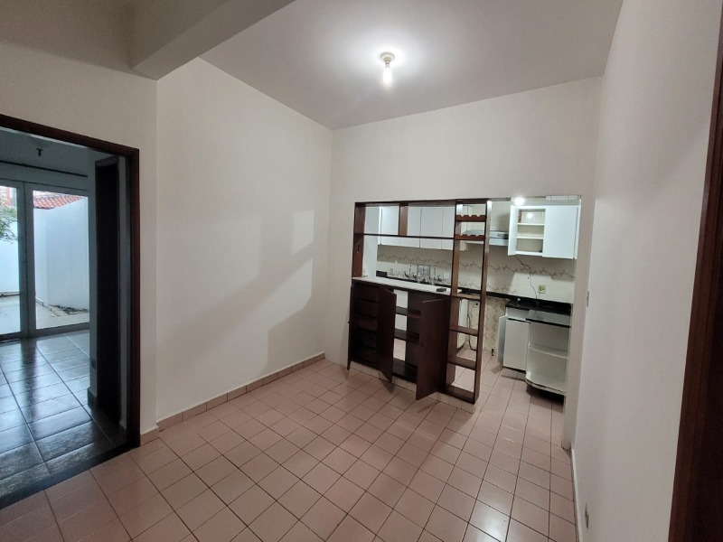 Casa à venda com 3 quartos, 387m² - Foto 22