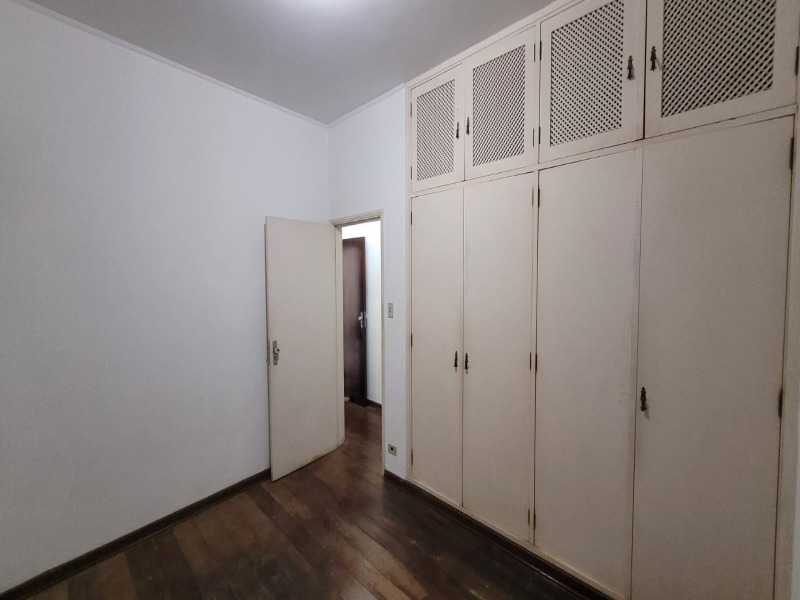 Casa à venda com 3 quartos, 387m² - Foto 10