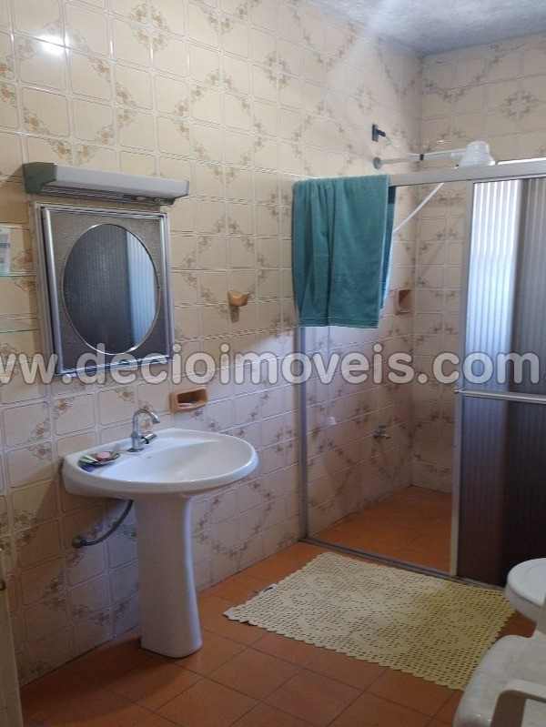 Casa à venda com 5 quartos, 309m² - Foto 14