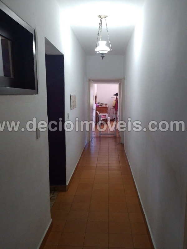 Casa à venda com 5 quartos, 309m² - Foto 13