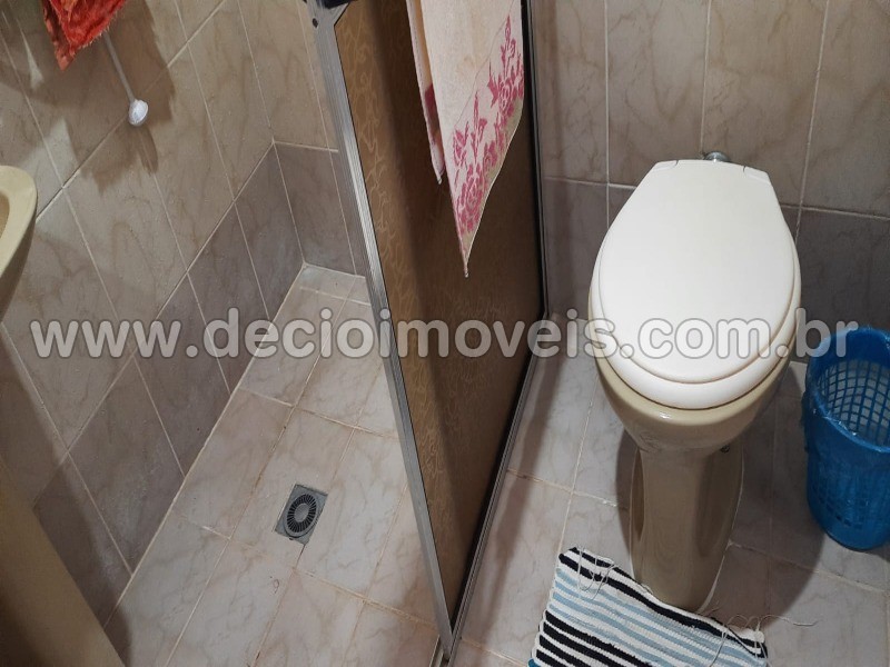 Casa à venda com 5 quartos, 182m² - Foto 18