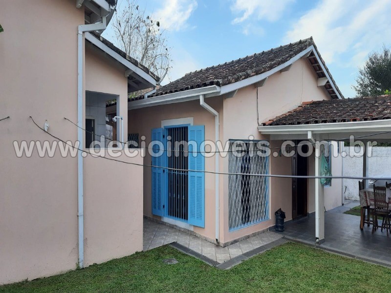 Casa à venda com 5 quartos, 182m² - Foto 23