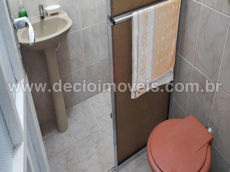 Casa à venda com 5 quartos, 182m² - Foto 15