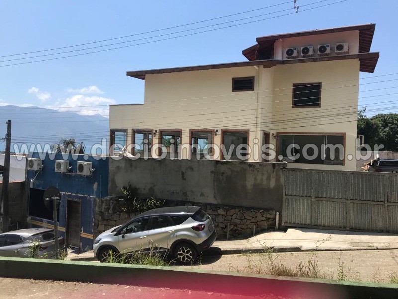 Sobrado à venda com 2 quartos, 237m² - Foto 23