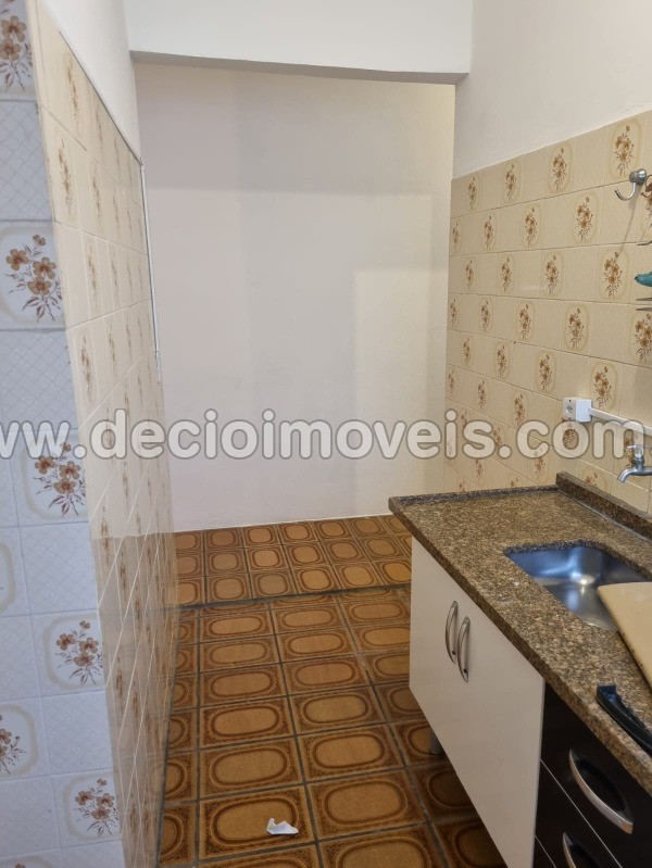 Apartamento para alugar com 2 quartos, 50m² - Foto 13