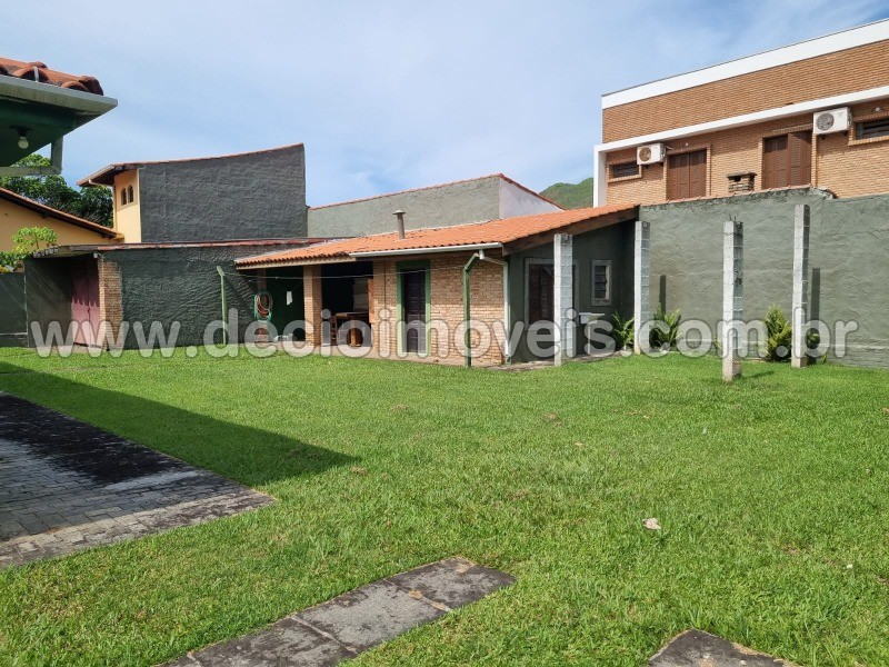 Casa à venda com 2 quartos, 245m² - Foto 34