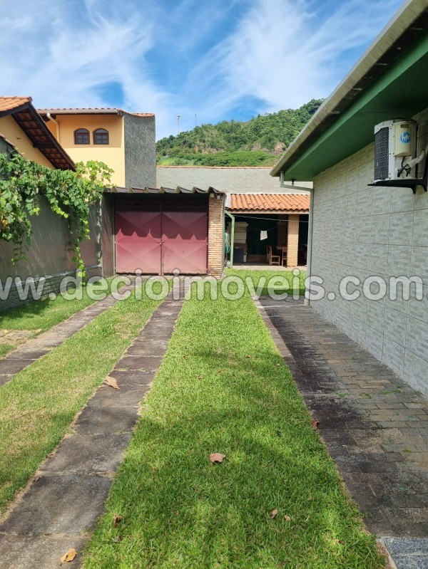 Casa à venda com 2 quartos, 245m² - Foto 25