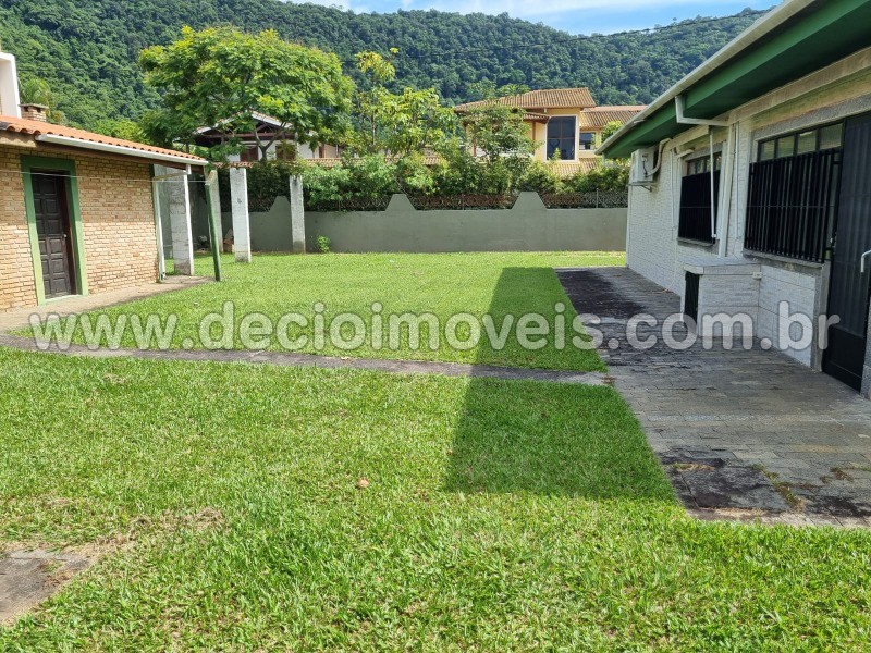 Casa à venda com 2 quartos, 245m² - Foto 27