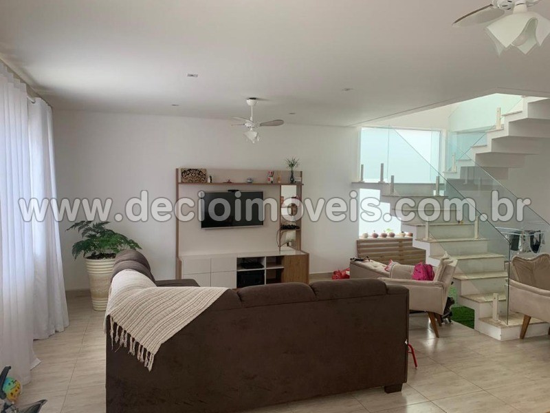 Sobrado à venda com 3 quartos, 195m² - Foto 18