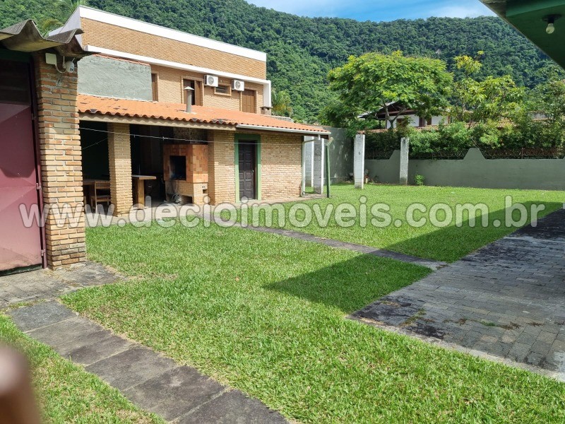 Casa à venda com 2 quartos, 245m² - Foto 26