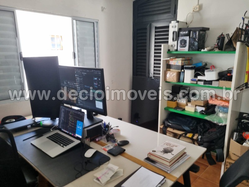 Casa à venda com 3 quartos, 129m² - Foto 13